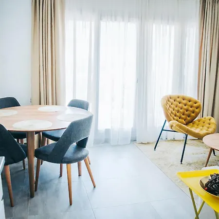 Premium Sun Apartament Vokolidha